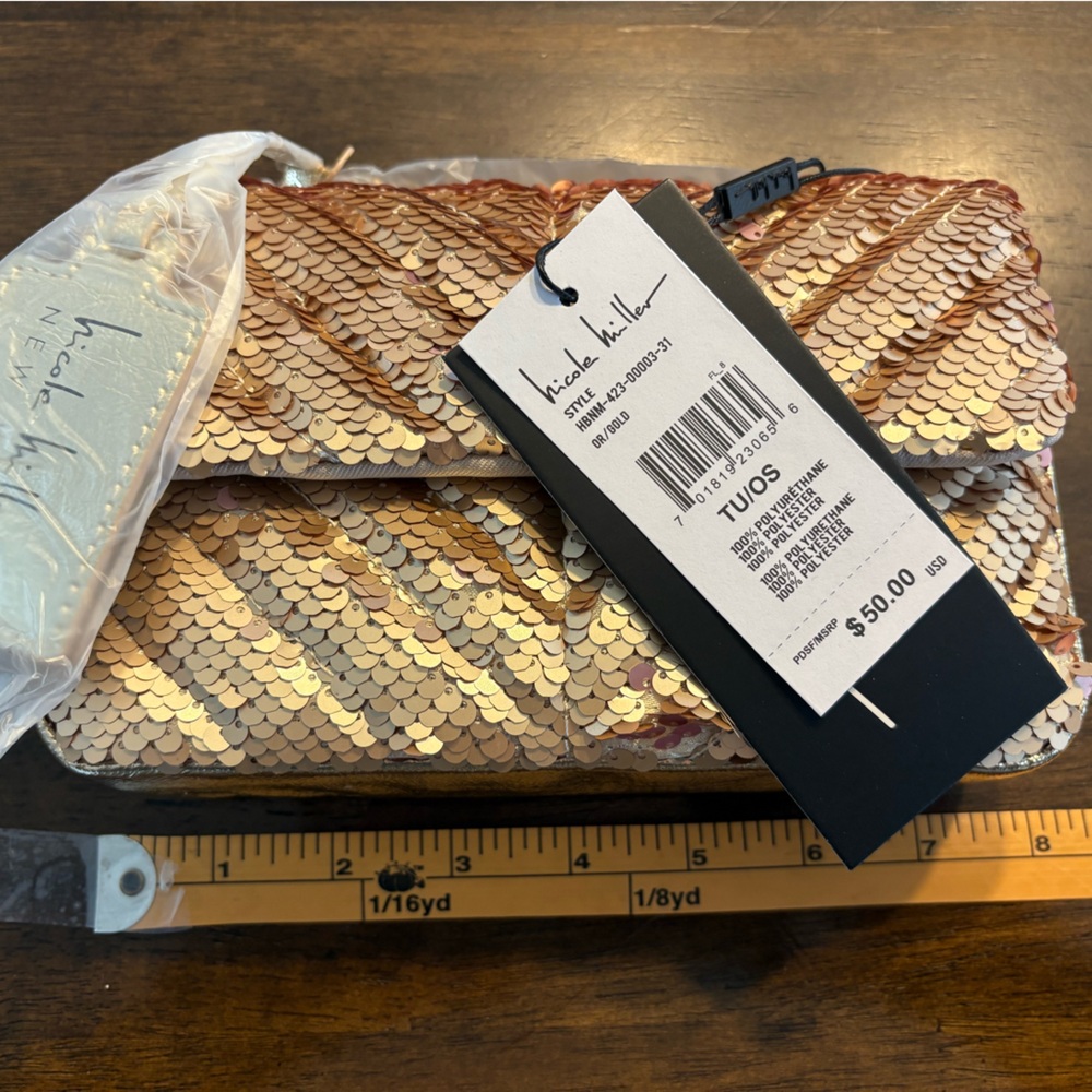 Nicole Miller Gold Sequin Clutch or shoulder bag.